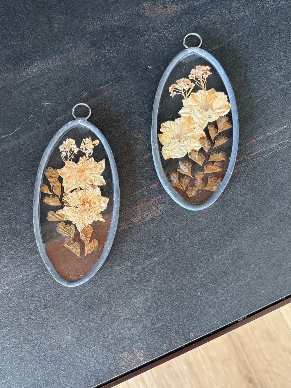 Vintage 70’s Grandma-Core Natural Pressed Flower Sun Catchers, Late Mid Century